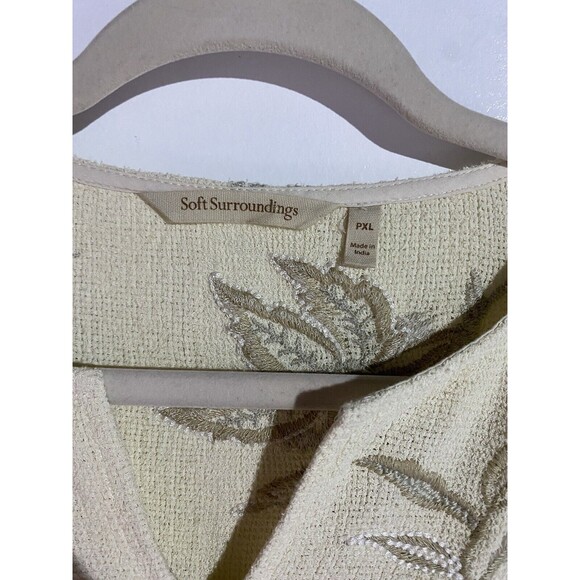 Soft Surroundings Top PXL Cream Crochet Boho Beachy Floral Embroidery Artsy - Picture 3 of 10